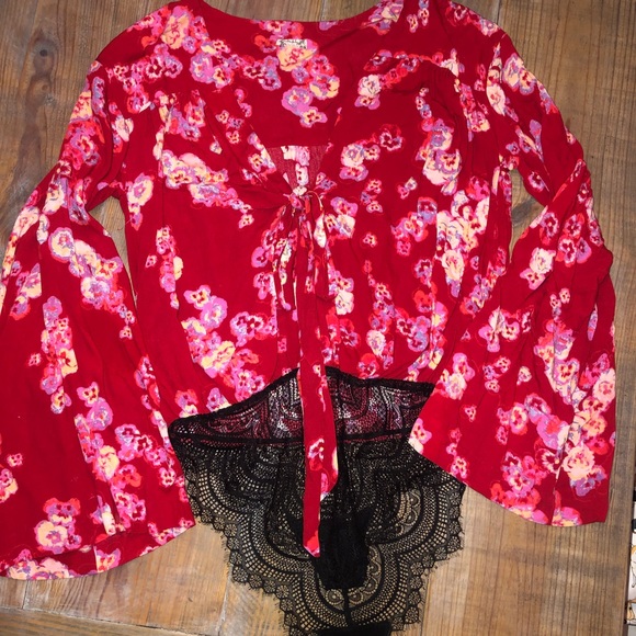 Free People Bodysuit Red Floral M Lace Tie Top - Picture 2 of 7